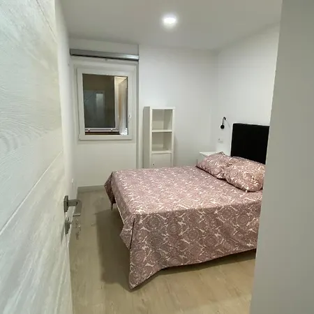 Apartamento En Avenida De Finisterre *