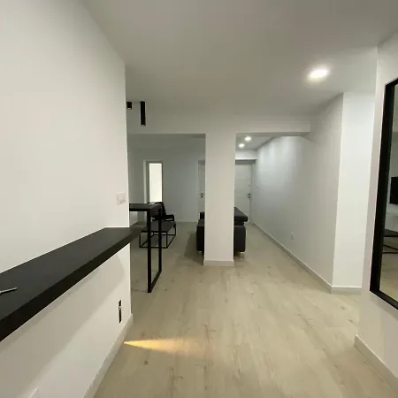 Apartamento En Avenida De Finisterre *